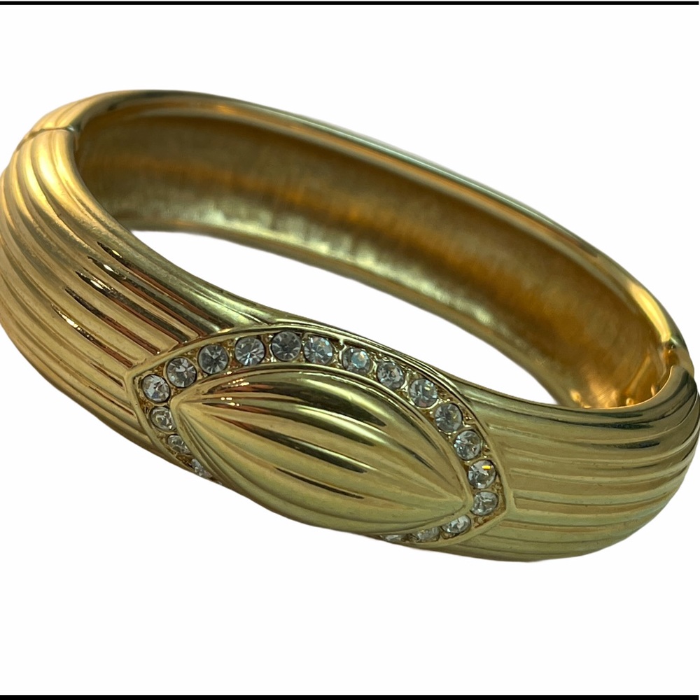 Vintage C1980s Swarovski Swan authentic Gold finish heavy crystal bangle